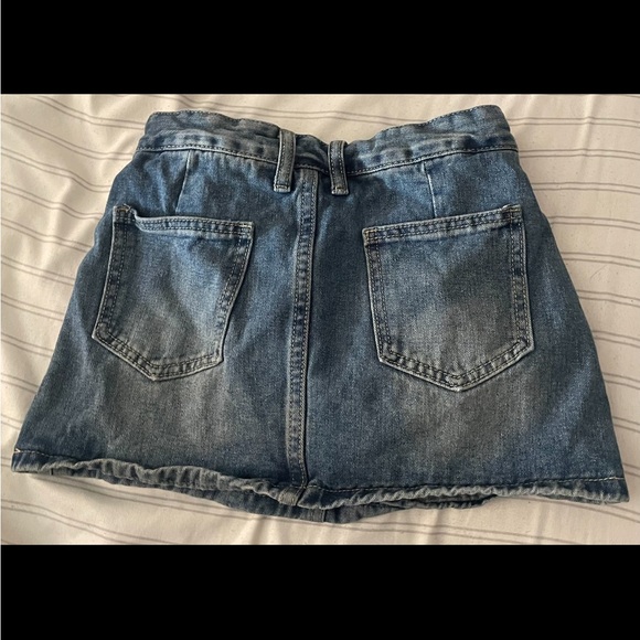 blue small mini skirt great condition - Picture 2 of 2